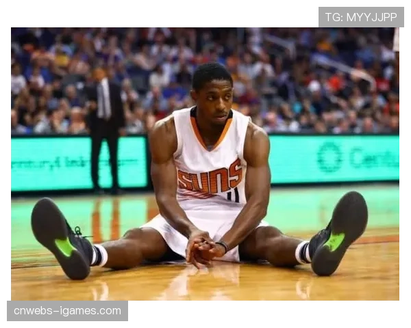 科隆后卫沙博特因膝伤赛季报销，将缺席剩余全部比赛